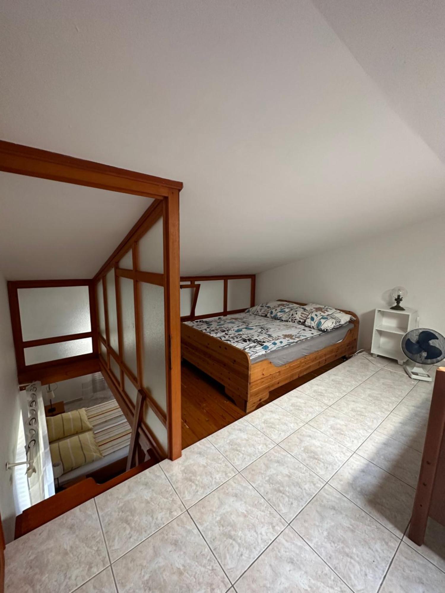 Apartment Mira Pula Buitenkant foto